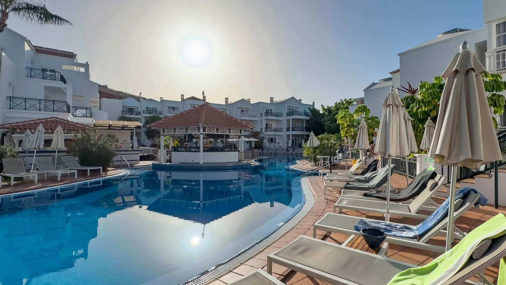 Apartamentos Parque Del Sol Costa Adeje  Aparthotel